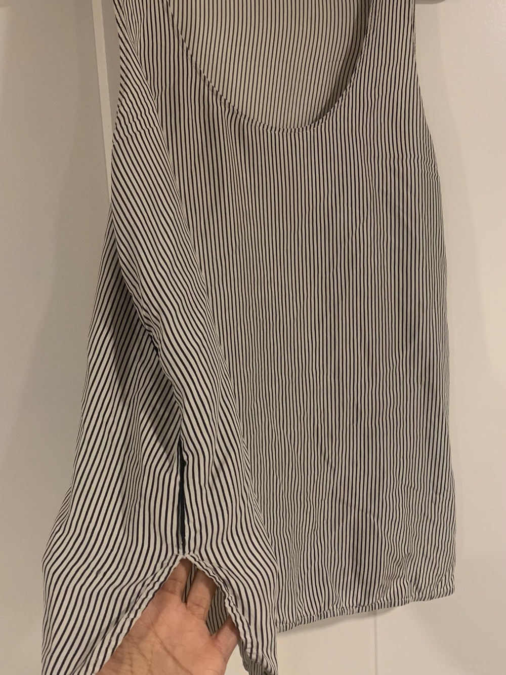 Everlane 100% Silk Striped Tank Top – Black & White, L